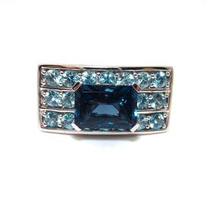 14K White Gold Ring Size 8 Light Blue London Topaz Large Cocktail Statement